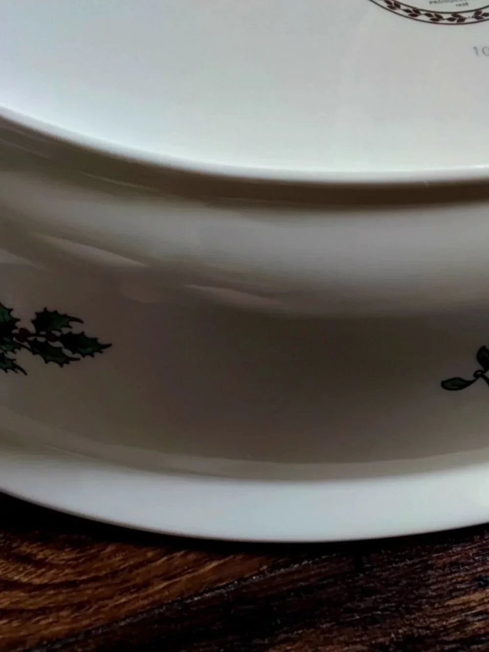 Spode Christmas Tree w/ Santa Oval Casserole Baker. England